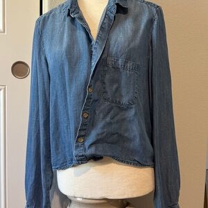 Cloth and stone denim cropped jean shirt blouse size large